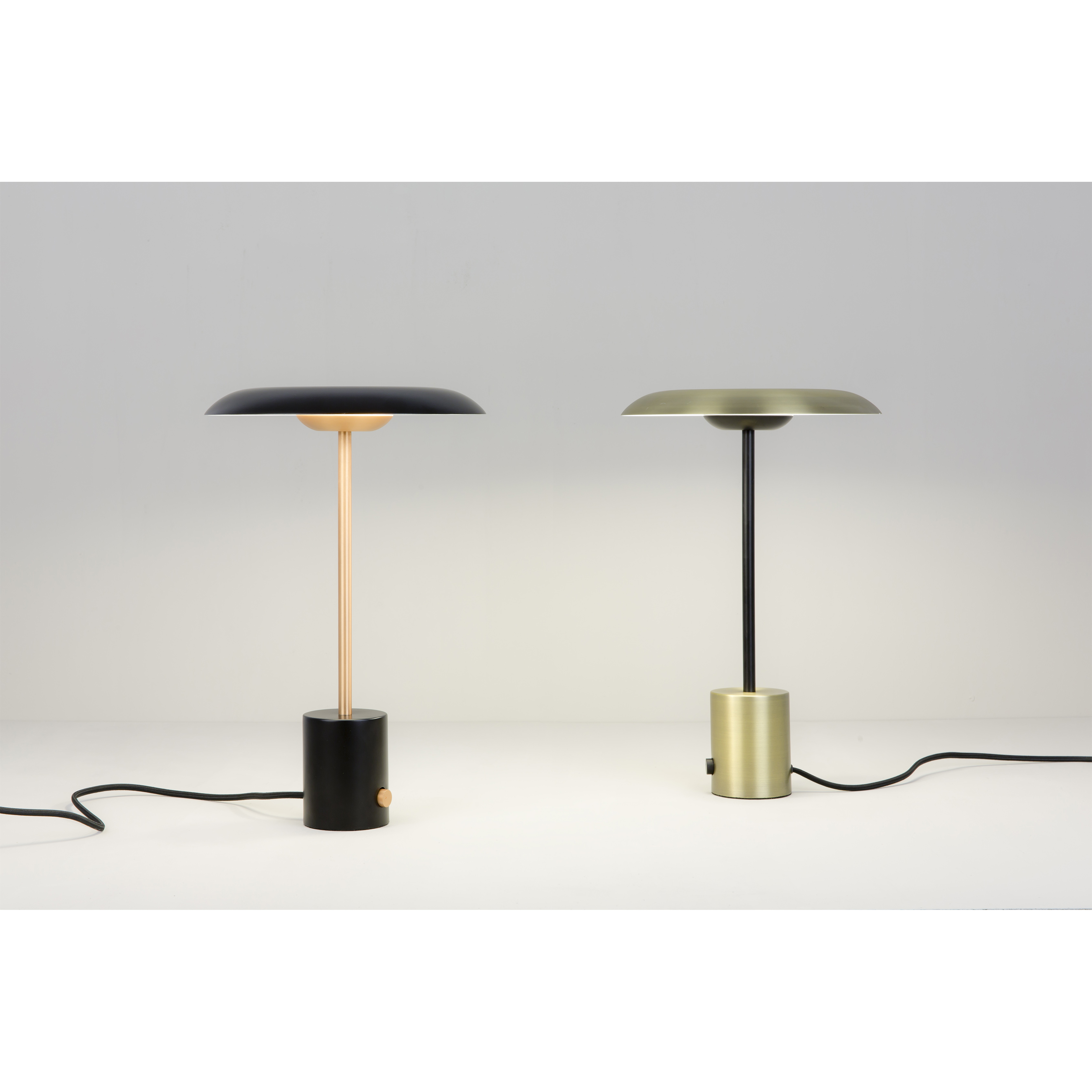 28387 HOSHI LED SATIN GOLD AND BLACK TABLE LAMP - Image 4
