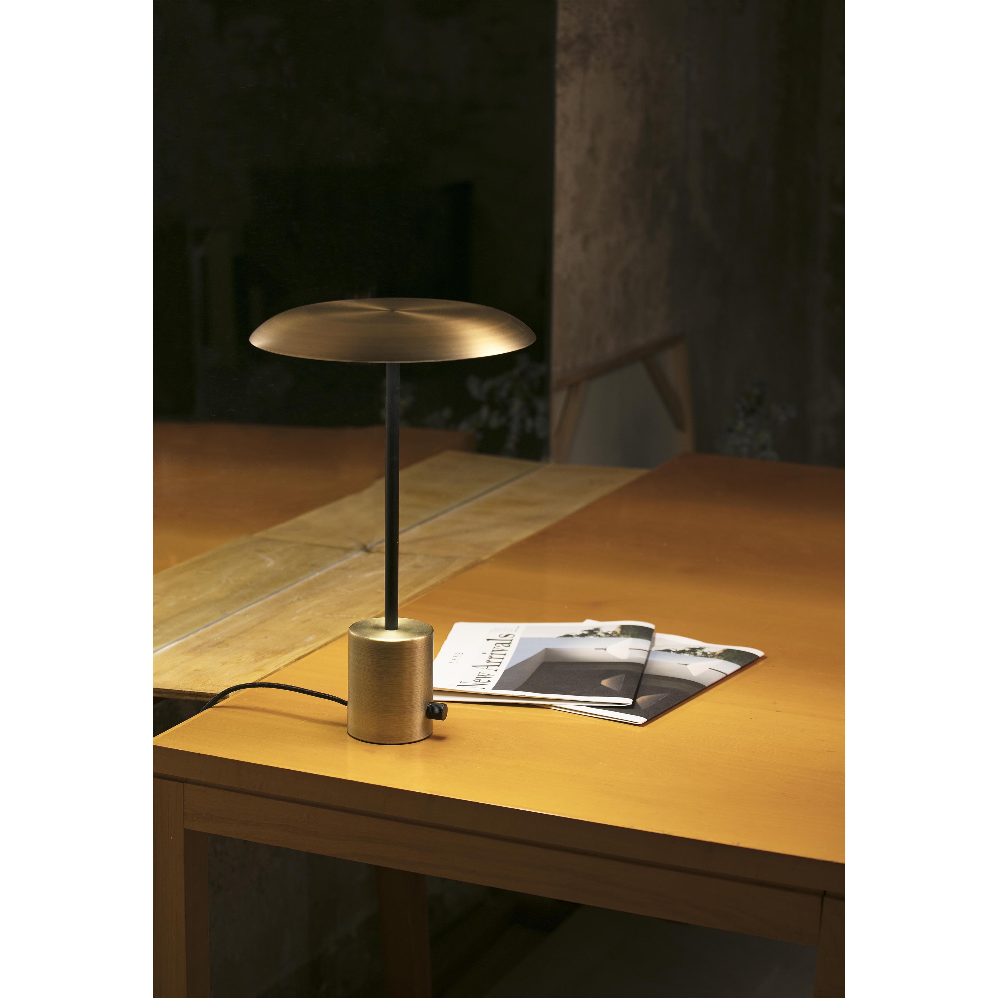 28387 HOSHI LED SATIN GOLD AND BLACK TABLE LAMP - Image 5
